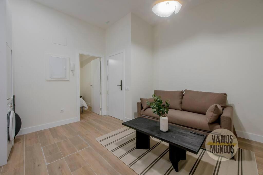 Cool Y Centrico Apt 6Px En Plena Plaza Del Carmen E2 Madrid Esterno foto